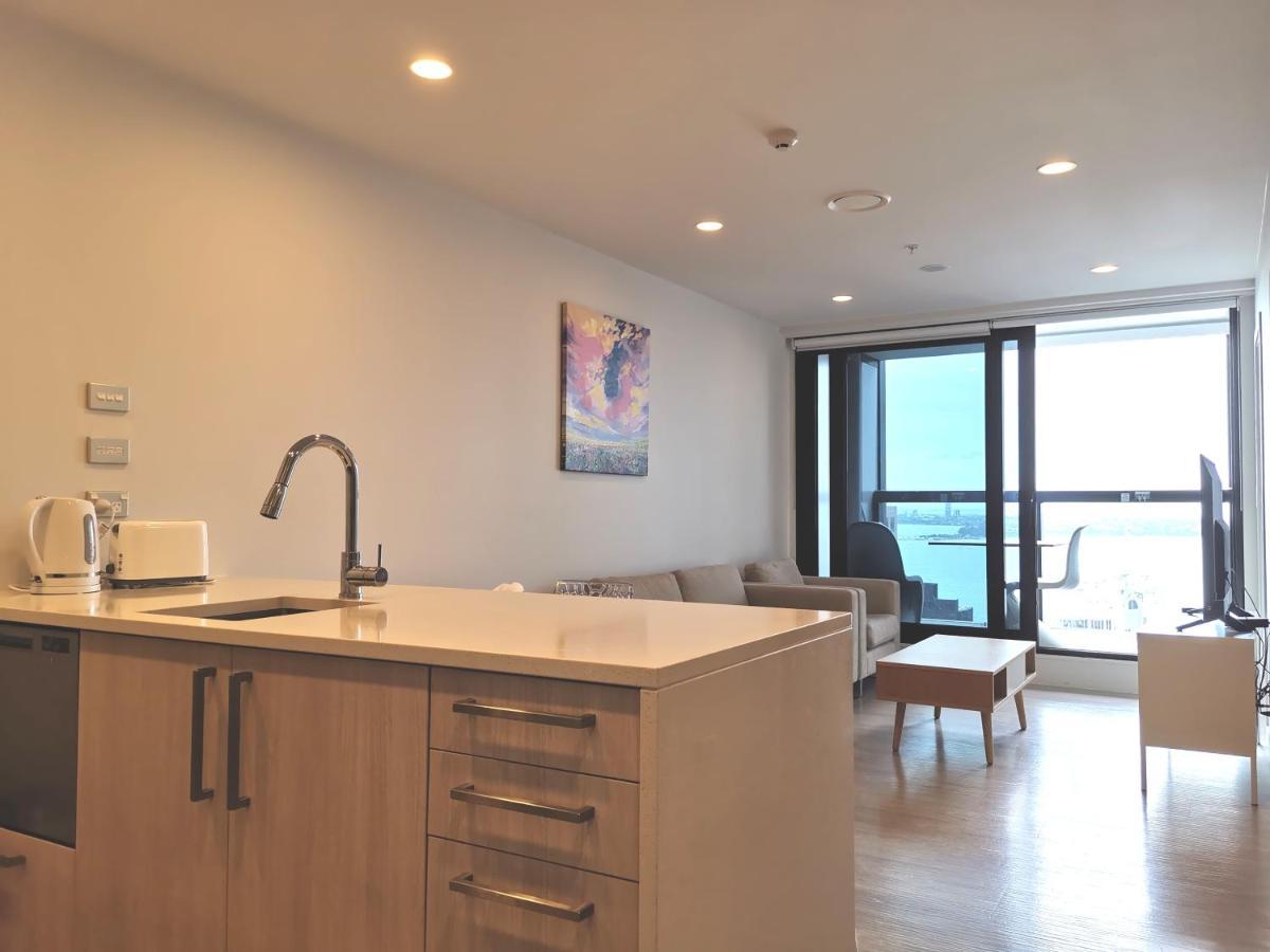 Modern 2 Bedroom Apartment 1 Minute To Skytower Auckland Eksteriør billede