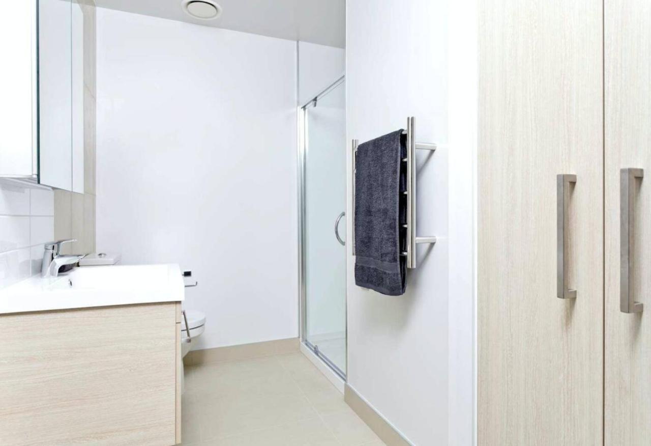 Modern 2 Bedroom Apartment 1 Minute To Skytower Auckland Eksteriør billede